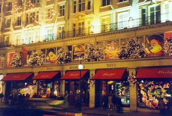 hamleys.london.ally_.jpg