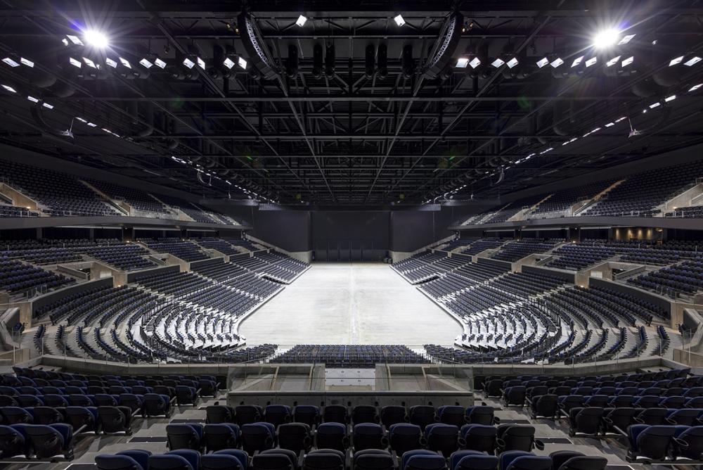 royal arena tribuner