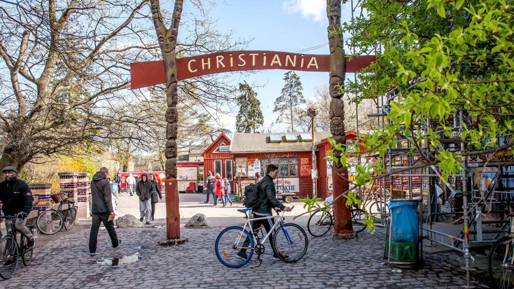 christiania, hovedindgang, efterår