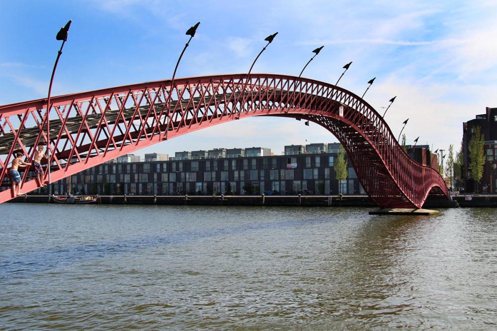 Hoge Brug Python bridge Amsterdam borneo