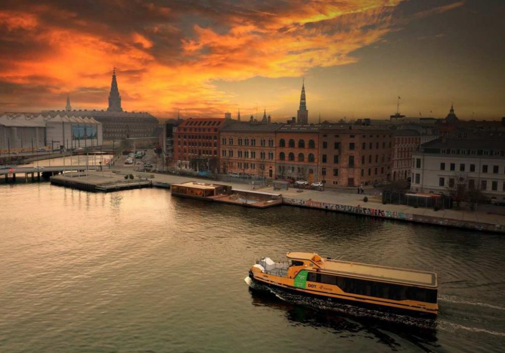 Havnegade, Glaecier, sauna, badeklub