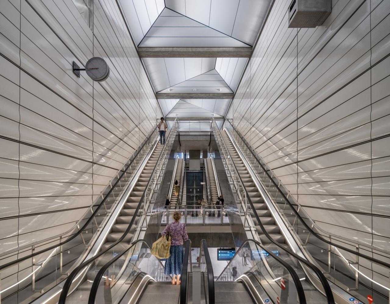 havneholmen, metro, tog