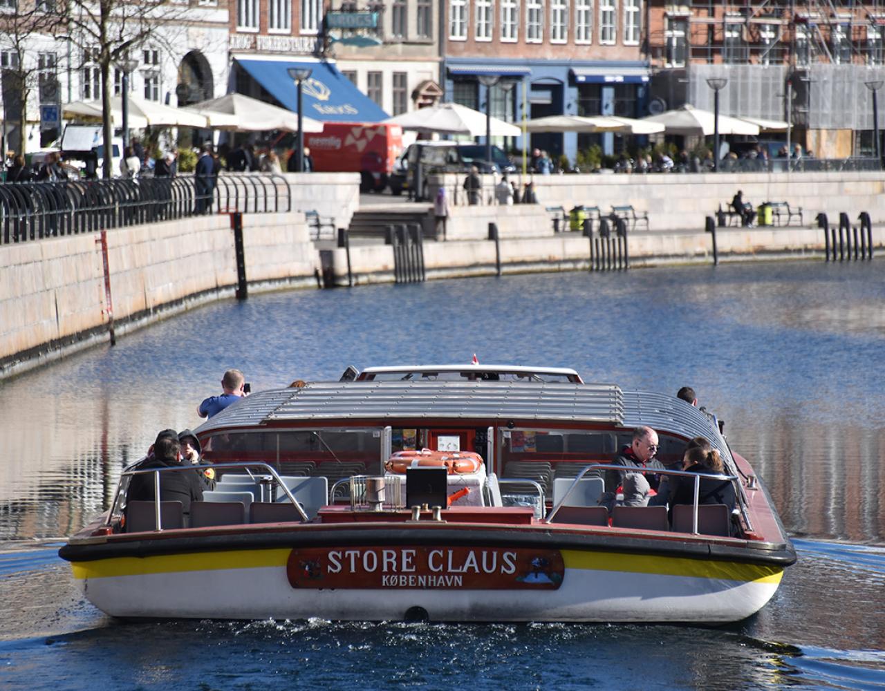 havnerundfart slotsholmen kanal