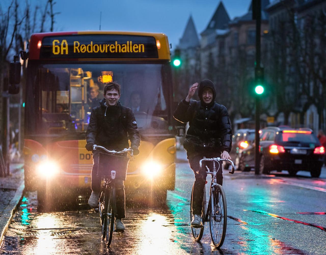 Frederiksberg Alle, bus, regnvejr