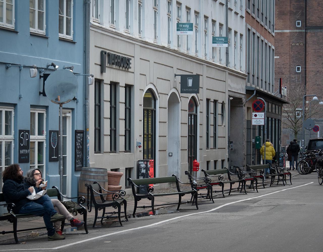 Parkering, Middelalderbyen, bybænke