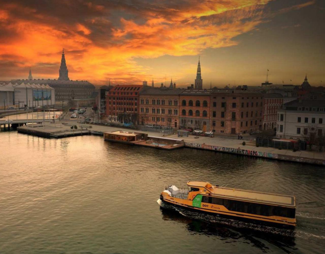 Havnegade, Glaecier, sauna, badeklub