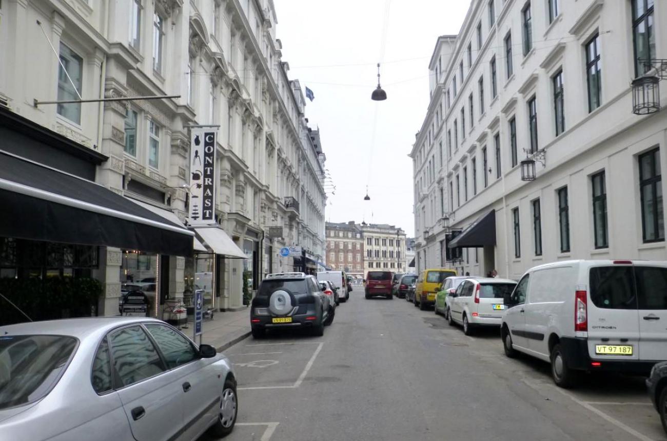 hovedvagtsgade, kgs nytorv, biler