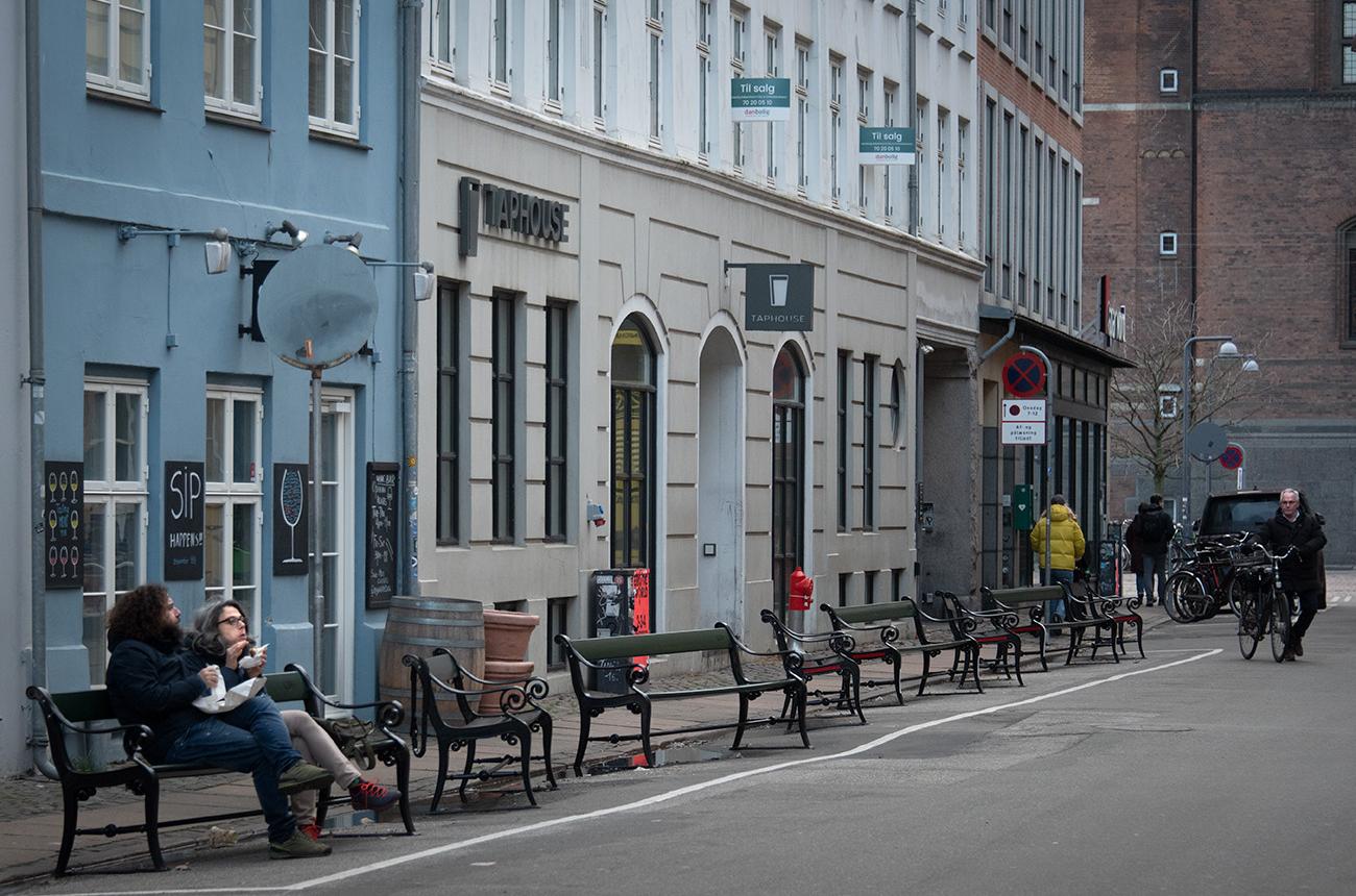 Parkering, Middelalderbyen, bybænke