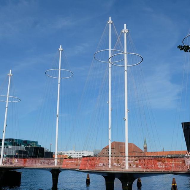 011 Cirkelbroen
