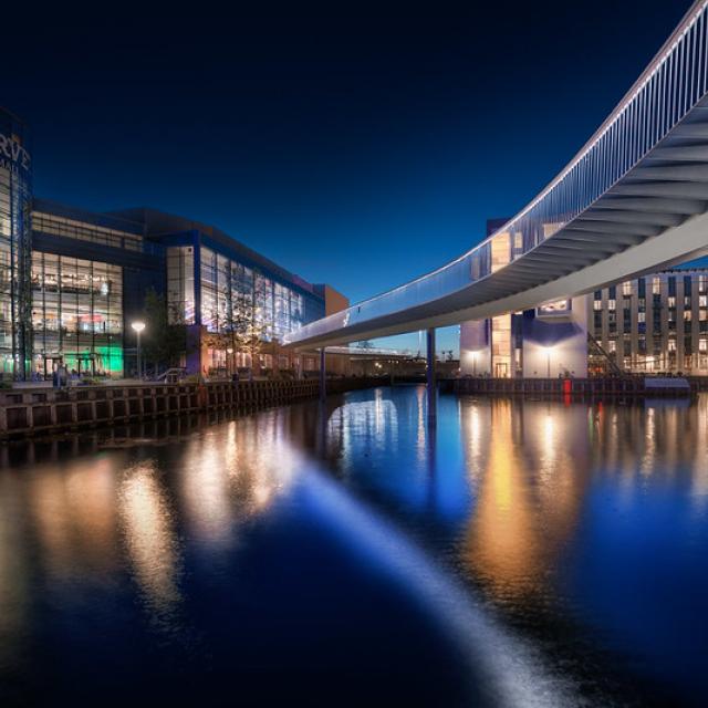 Curved Bridge