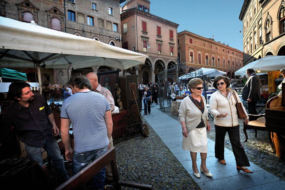 Piazza Santo Stefano Bologna