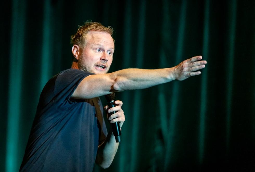 Typisk Jonatan Spang