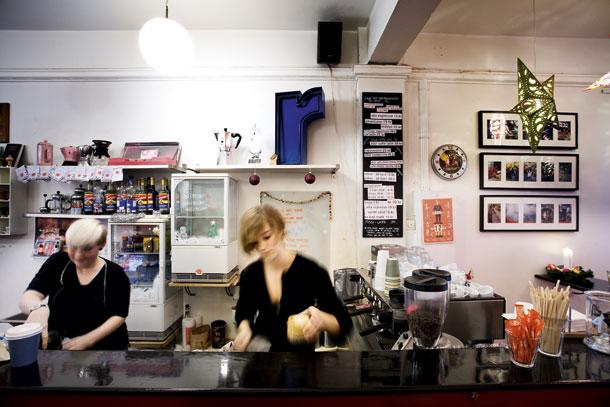 Bodel kbh store bryster med mælk Bodel kbh store bryster med mælk